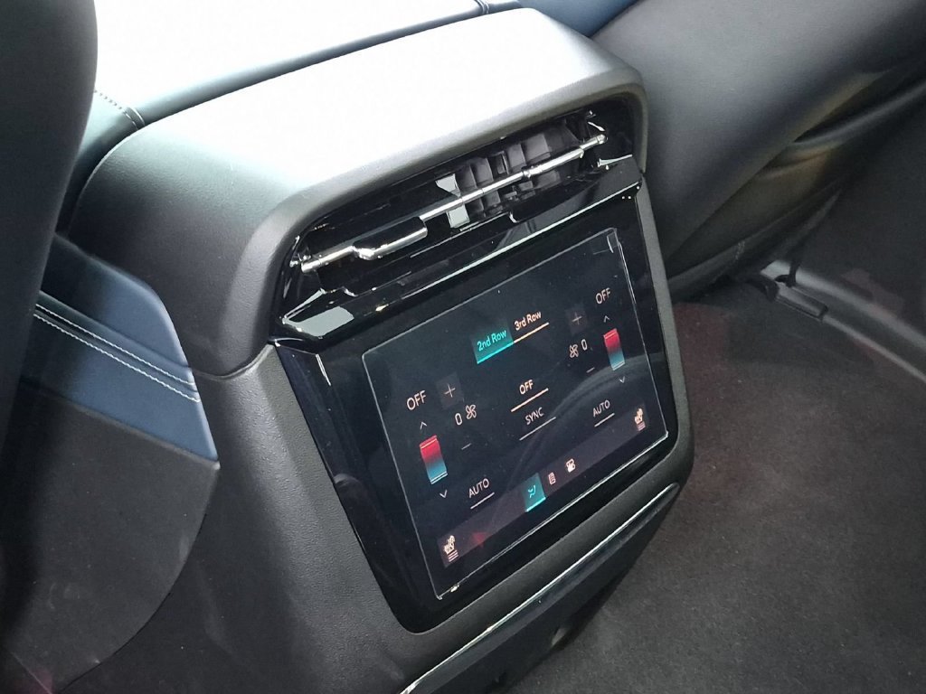 New 2025 Cadillac Escalade IQ Sport 2 AWD/4WD image 20