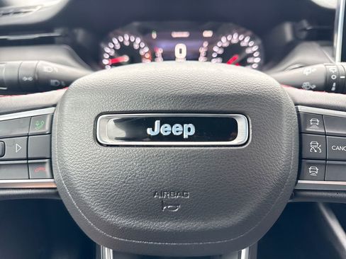 Used 2024 Jeep Compass Trailhawk w/ Trailer Tow Group image 25