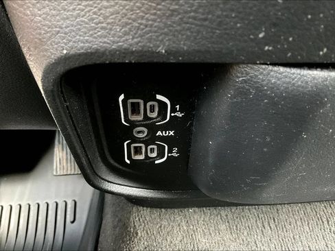 Used 2020 RAM 1500 Big Horn AWD/4WD image 15