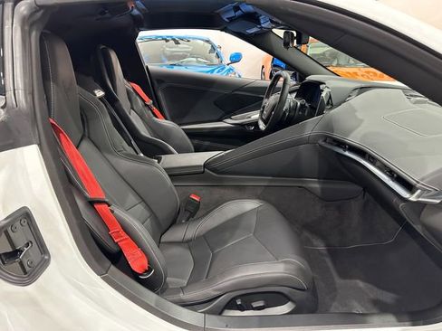 Used 2025 Chevrolet Corvette Z06 image 18