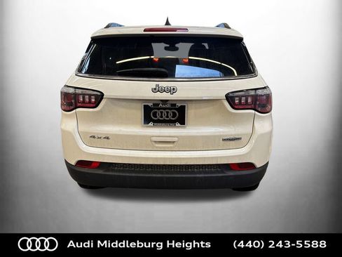 Used 2018 Jeep Compass Latitude w/ Popular Equipment Group image 6