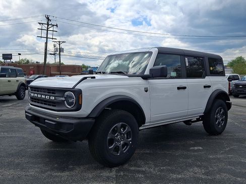 New 2026 Ford Bronco Big Bend AWD/4WD image 2