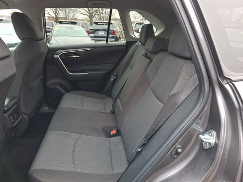 Used 2025 Toyota RAV4 XLE image 10