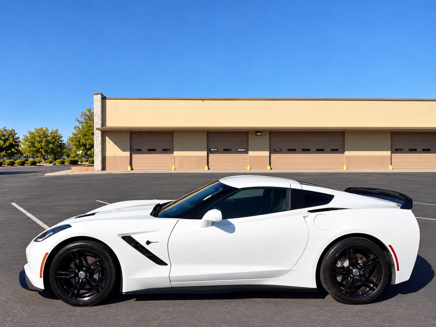 Used 2017 Chevrolet Corvette Stingray Coupe w/ 2LT Preferred Equipment Group RWD image 4