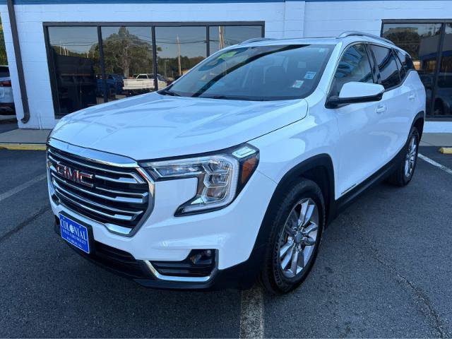 Used 2022 GMC Terrain SLT w/ Infotainment Package II AWD/4WD image 1