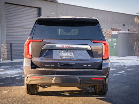 Used 2024 GMC Yukon XL SLT image 8