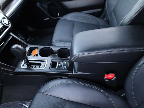 Used 2019 Subaru Outback 2.5i Limited image 32