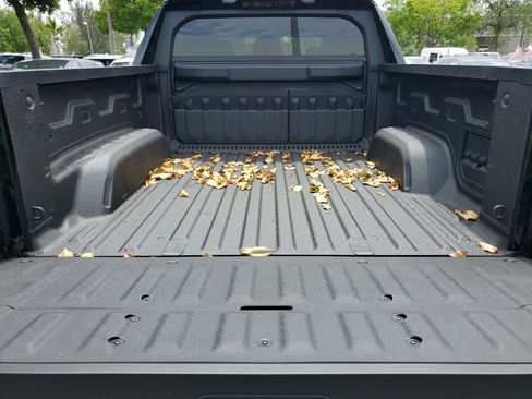 New 2025 GMC Sierra EV Denali AWD/4WD image 5