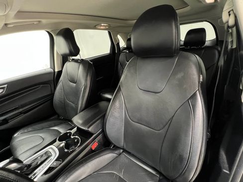 Used 2017 Ford Edge Titanium w/ Equipment Group 301A AWD/4WD image 15