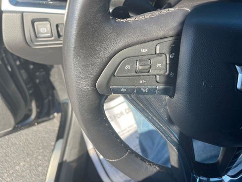 Used 2024 Cadillac XT6 Premium Luxury AWD/4WD image 11