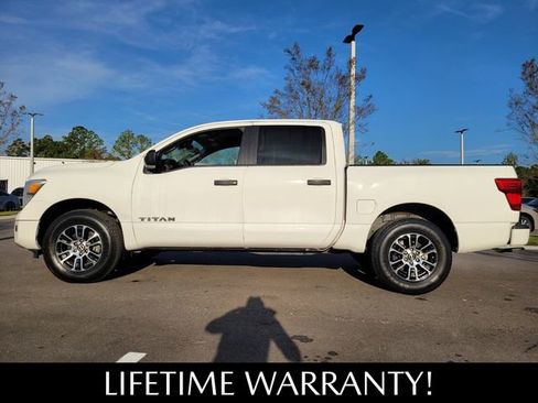 Used 2024 Nissan Titan SV w/ Accessory Utility Package image 3