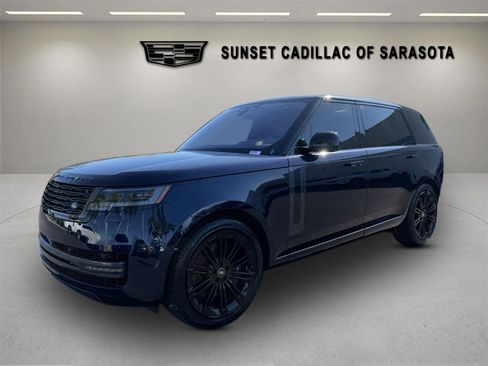 Used 2023 Land Rover Range Rover Long Wheelbase Autobiography image 40