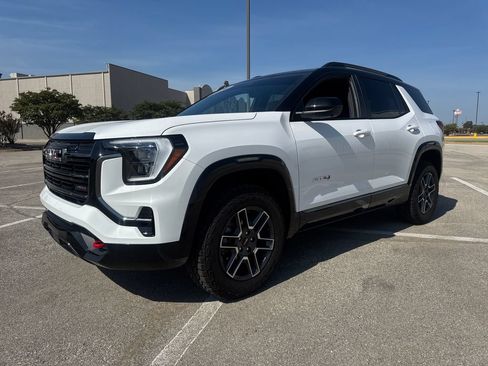 Used 2026 GMC Terrain AT4 w/ Convenience Package III AWD/4WD image 2