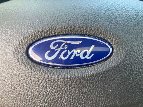 Used 2019 Ford Escape SEL AWD/4WD image 26