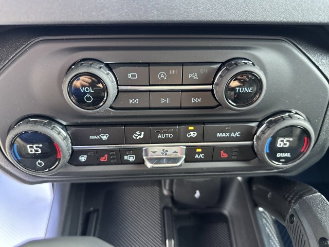 New 2026 Ford Bronco Raptor w/ Interior Carbon Fiber Pack AWD/4WD image 19