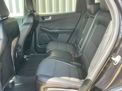 Used 2023 Ford Escape ST-Line Select w/ Tech Pack #2 AWD/4WD image 16