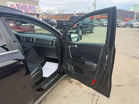 Used 2018 Kia Sportage SX image 48
