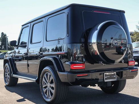 Used 2025 Mercedes-Benz G 550 image 7