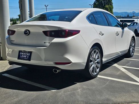 Used 2025 MAZDA MAZDA3 s FWD image 5