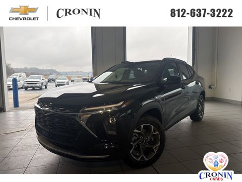 New 2026 Chevrolet Trax LT w/ Sunroof Package image 1