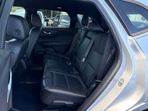 Used 2019 Chevrolet Blazer Premier w/ Driver Confidence II Package FWD image 15