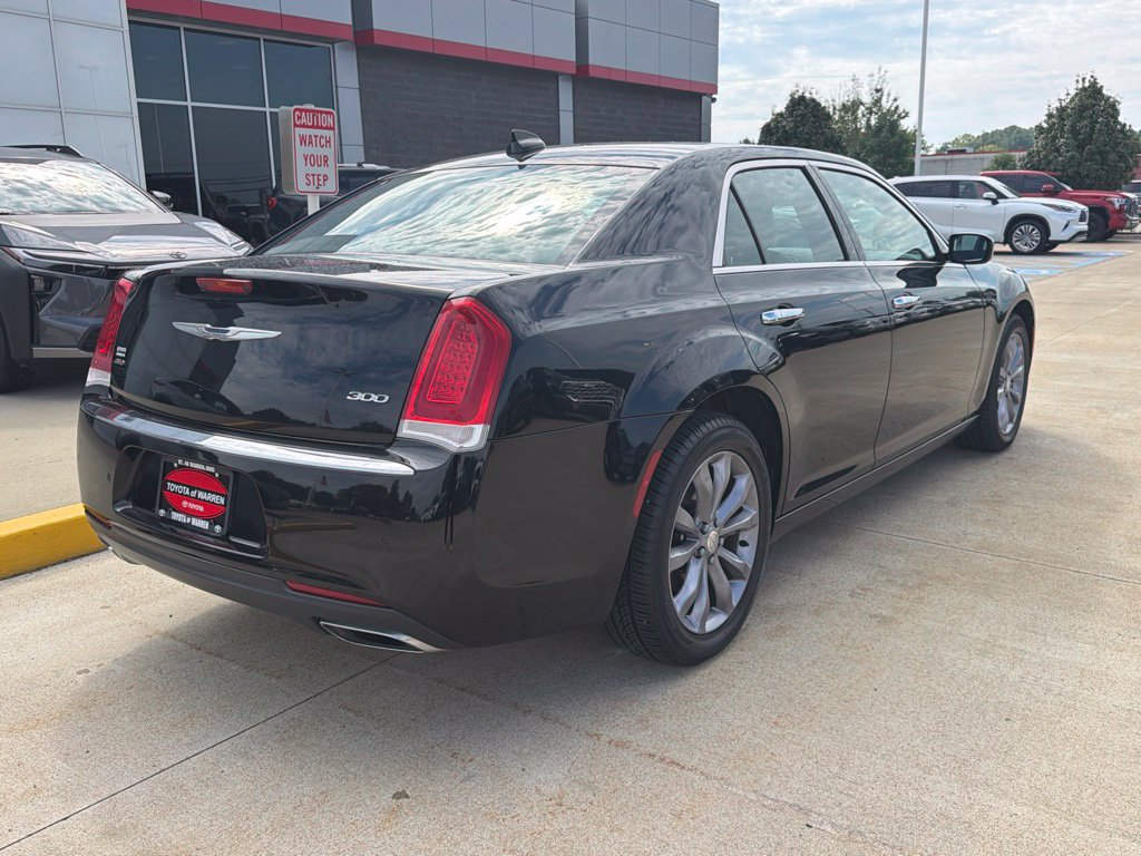 Used 2018 Chrysler 300 Limited w/ Safetytec Plus Group AWD/4WD image 4