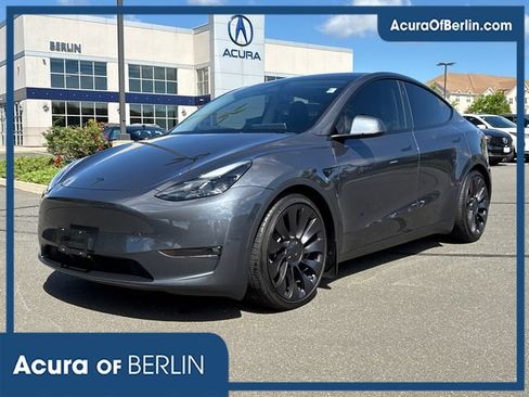 Used 2023 Tesla Model Y Performance AWD/4WD image 1