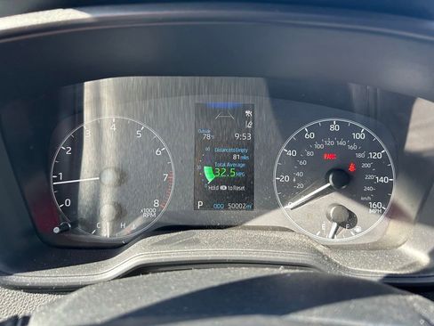 Used 2024 Toyota Corolla LE FWD image 22