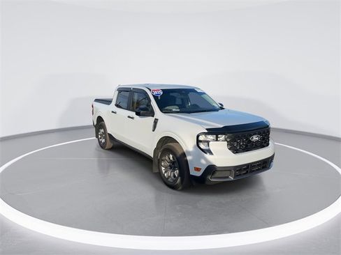 Certified 2025 Ford Maverick XLT w/ XLT Luxury Package image 1