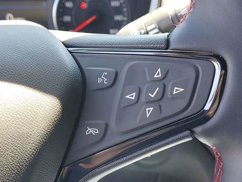 Used 2024 Chevrolet Equinox RS AWD/4WD image 10