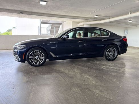 Used 2018 BMW 540i xDrive image 2