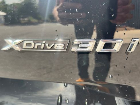 Used 2023 BMW X3 xDrive30i w/ Convenience Package AWD/4WD image 57