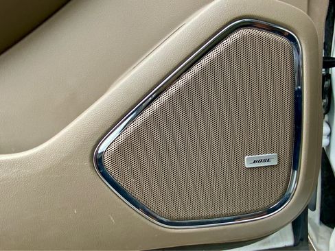 Used 2019 GMC Yukon XL SLT w/ Open Road Package image 57