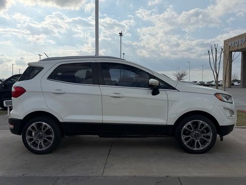 Used 2020 Ford EcoSport Titanium image 18