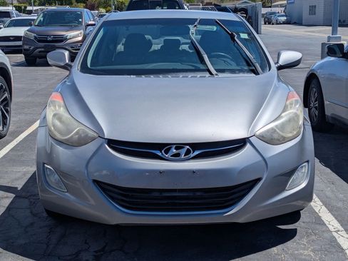 Used 2013 Hyundai Elantra GLS w/ Preferred Pkg FWD image 6