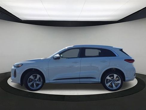 New 2025 Audi Q5 Premium Plus image 4