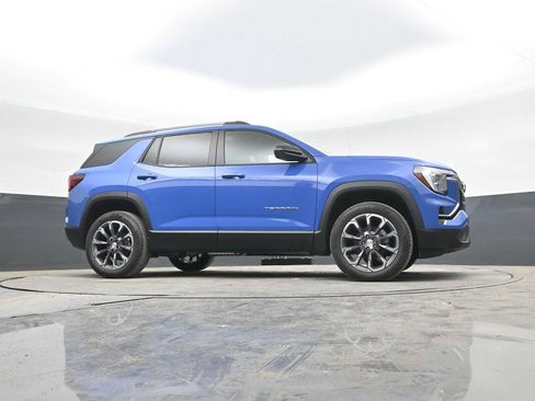 New 2026 GMC Terrain Elevation w/ Elevation Premium Package image 42