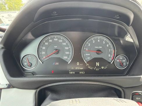 Used 2020 BMW M4 Convertible w/ Competition Package RWD image 21