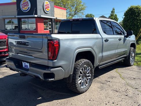 Used 2025 GMC Sierra 1500 Denali Ultimate AWD/4WD image 11