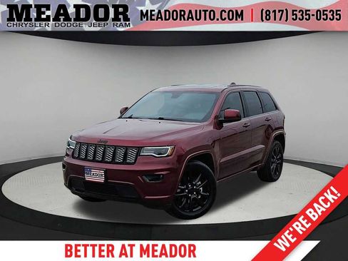 Used 2022 Jeep Grand Cherokee Laredo X RWD image 1