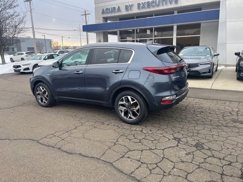 Used 2020 Kia Sportage EX image 7