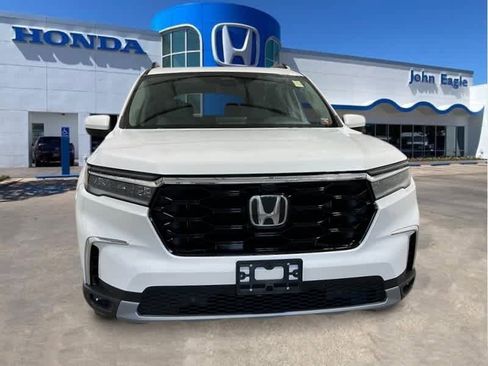 New 2025 Honda Pilot Elite image 10