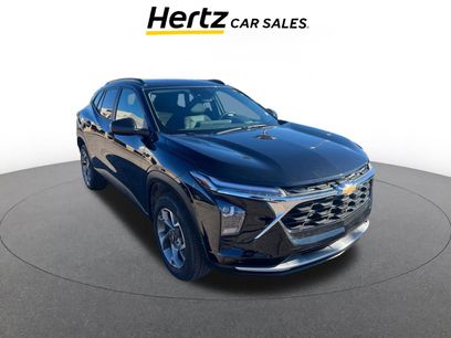 Used 2025 Chevrolet Trax LT