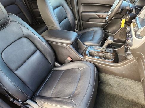 Used 2016 GMC Canyon SLT w/ Driver Alert Package image 14