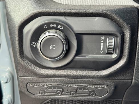 Used 2024 Jeep Wrangler Sport image 22