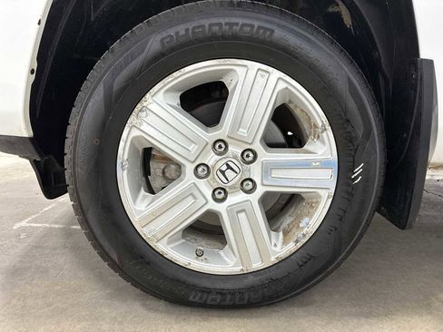 Used 2014 Honda Ridgeline RTL image 19
