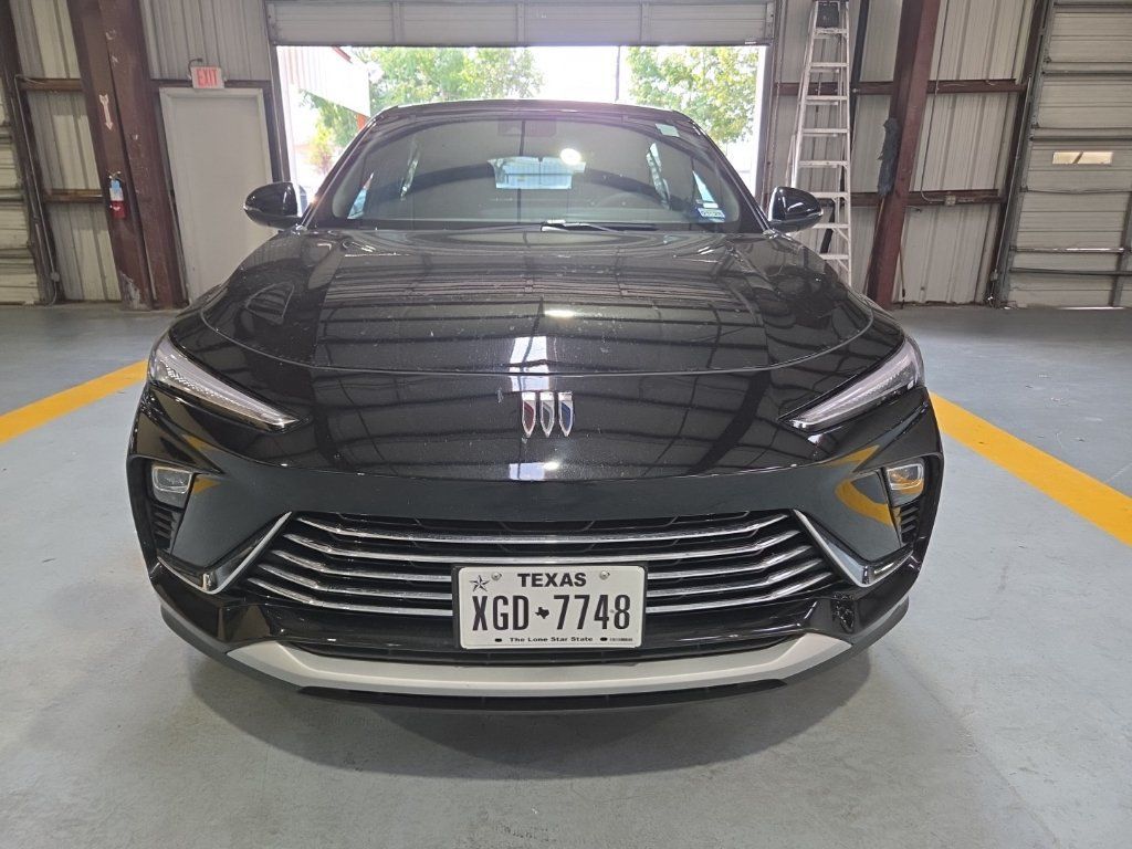Used 2026 Buick Envista Preferred FWD image 2