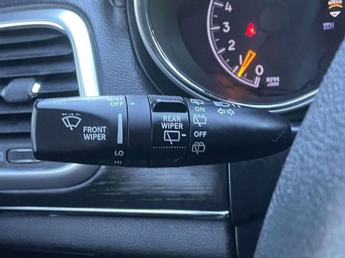 Used 2014 Jeep Grand Cherokee Summit image 24