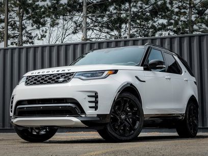 New 2025 Land Rover Discovery Dynamic SE