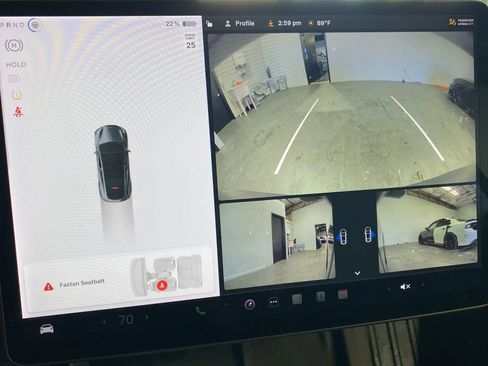 Used 2021 Tesla Model Y Long Range image 16